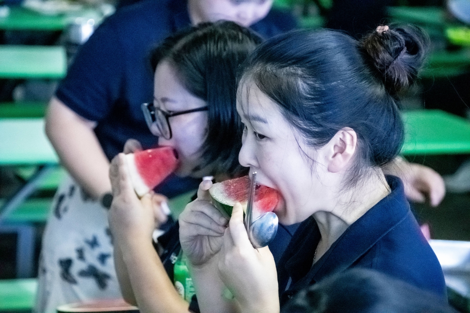 20240815085750_393120414 吃西瓜(1).jpg